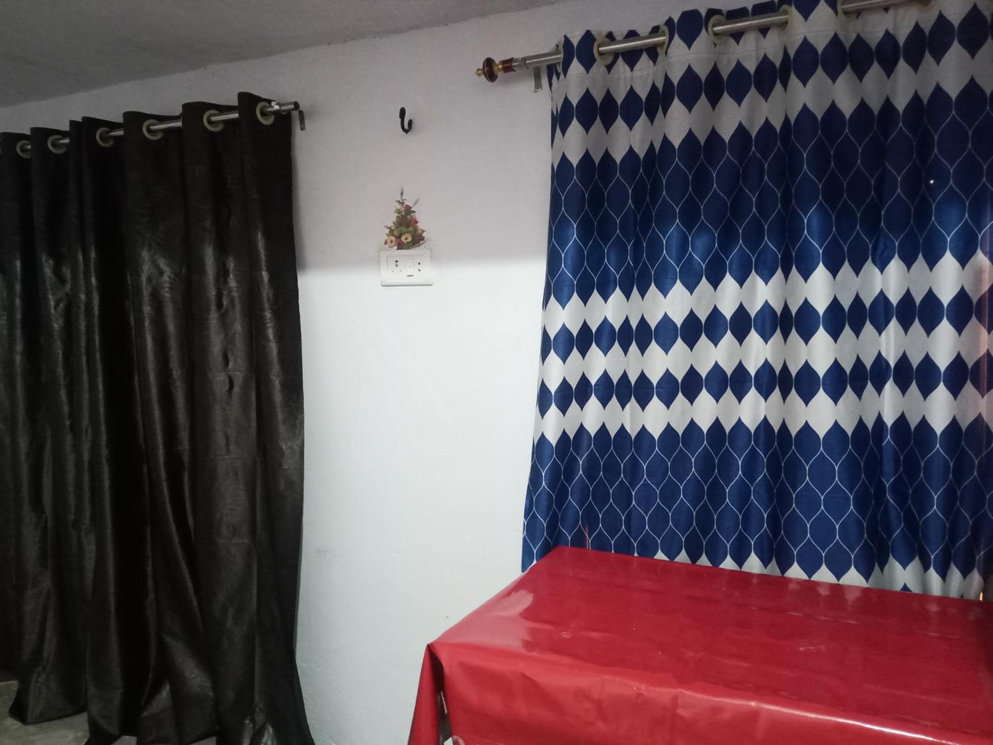 Holiday Home Stay Khajuraho Ngoại thất bức ảnh